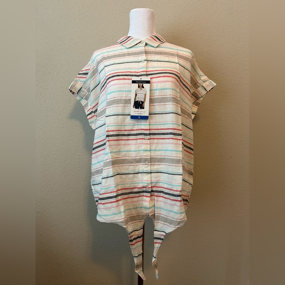 Woman’s Weatherproof Blouse Size Large